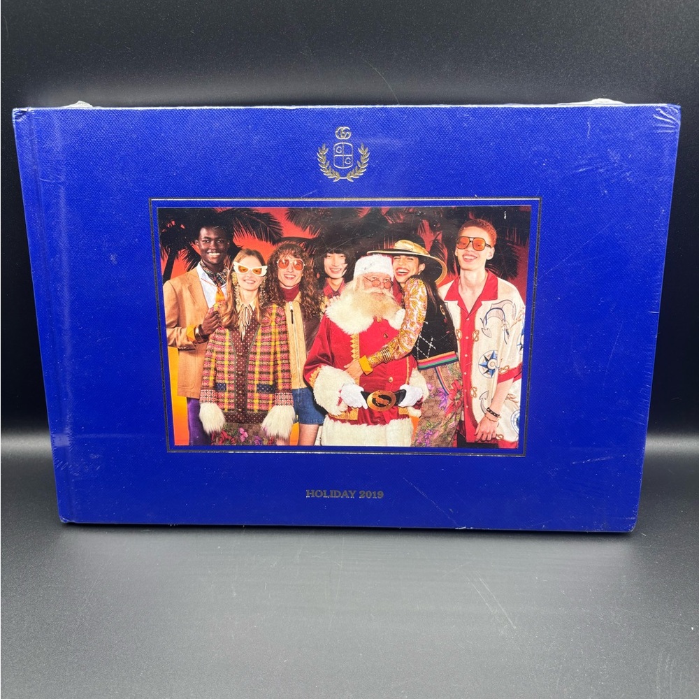GUCCI sealed exclusive book